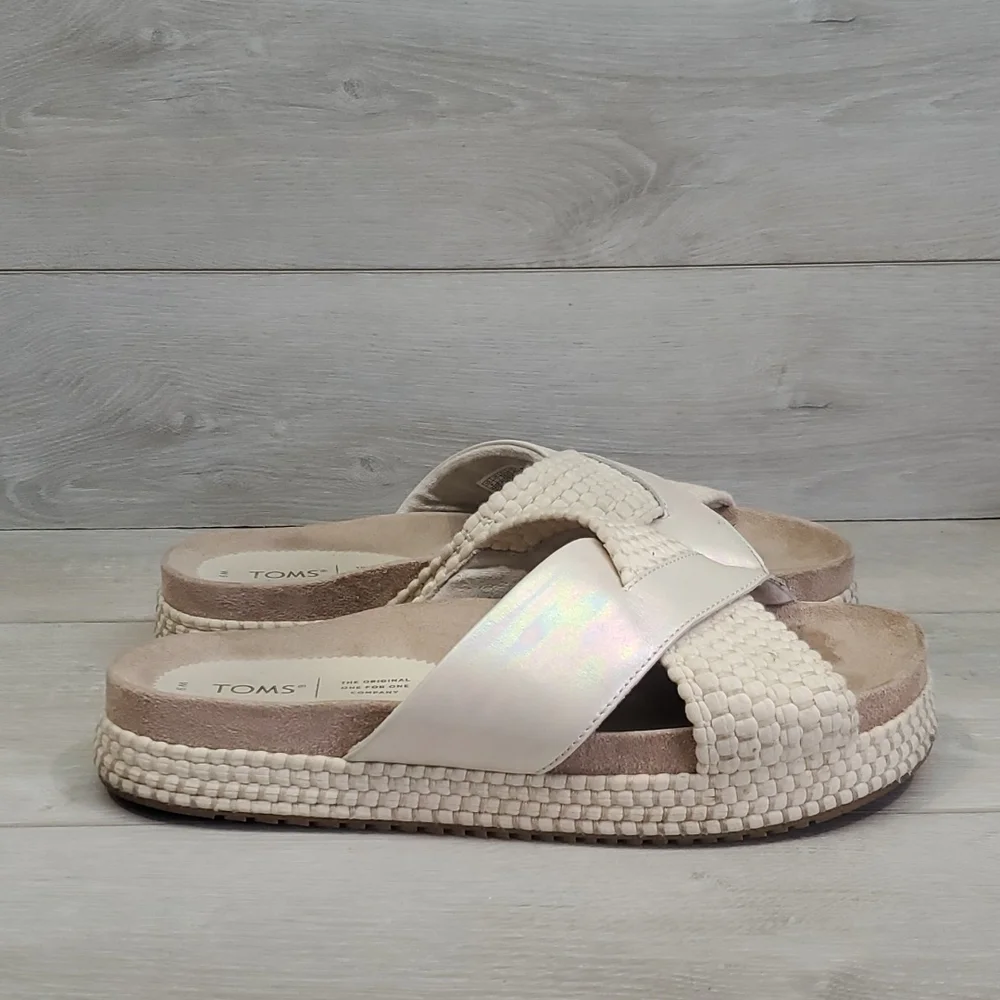 Toms Women Silver Iridescent Woven Trim Paloma  Platform Sandal shoes sz 9